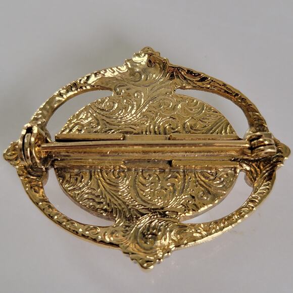 Vintage 1928 Jewelry Co Brooch Oval Faux Pearl Cabochon Rhinestone Gold Tone - Picture 5 of 8